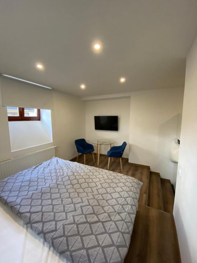 Apartmany V Ulicce Фримбурк Екстер'єр фото