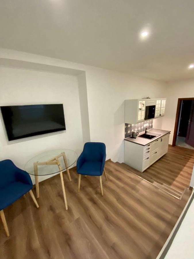 Apartmany V Ulicce Фримбурк Екстер'єр фото
