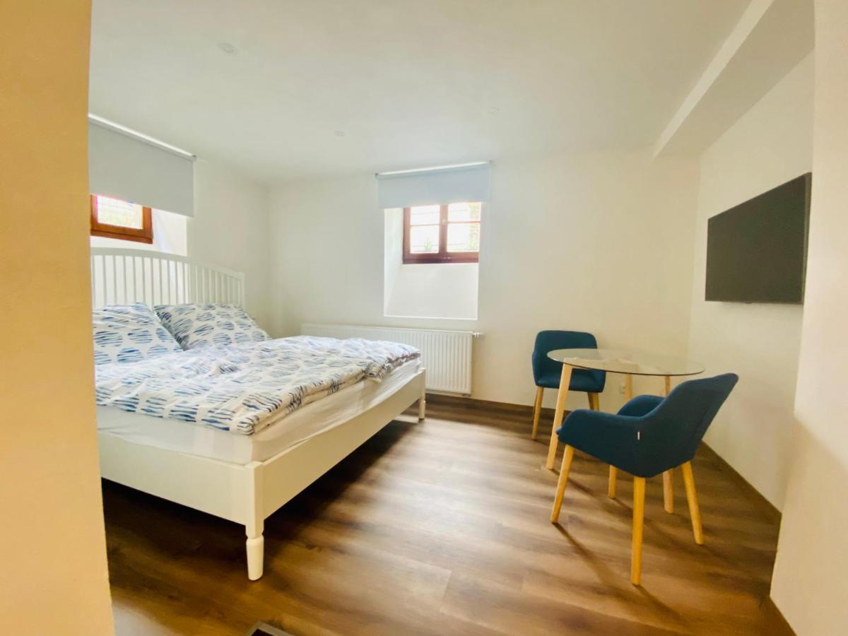 Apartmany V Ulicce Фримбурк Екстер'єр фото